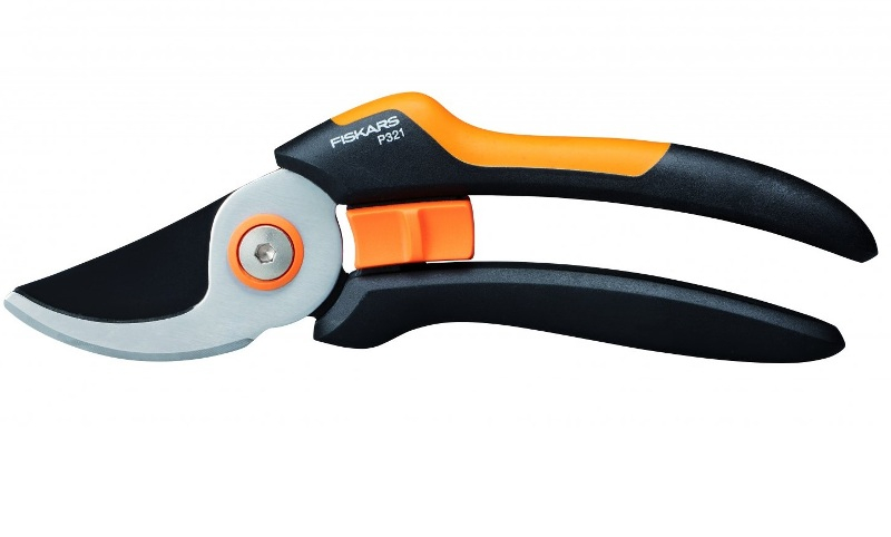 Oksakäärid Fiskars Solid M P321, vaheliti teraga