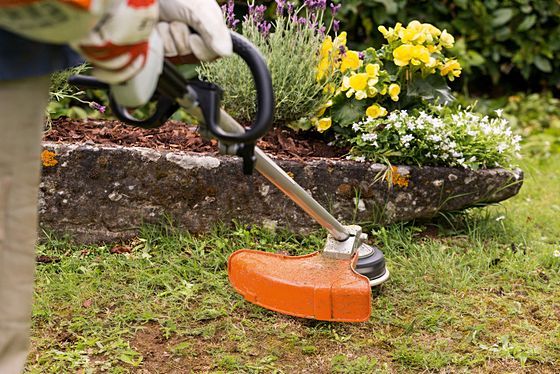 Kombitööriist FS-KM murutrimmer trimmipeaga, STIHL - Pilt 3